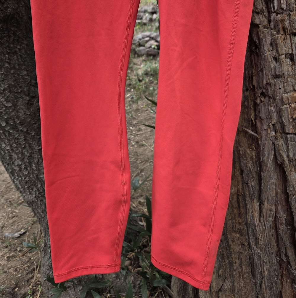 Fabletics Oasis Rib Crossover PureLuxe Leggings - Picture 4 of 11